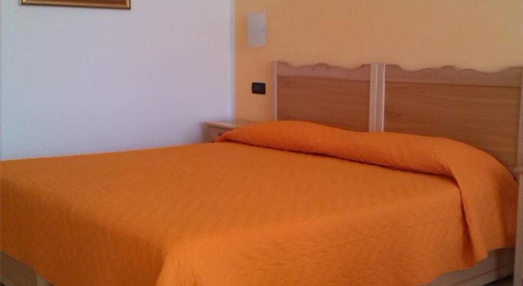 Agriturismo Ai Ciliegi Bardolino Quarto foto
